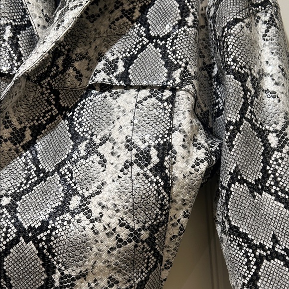 LPA Black and White Snake Print Bomber Jacket - Picture 4 of 6
